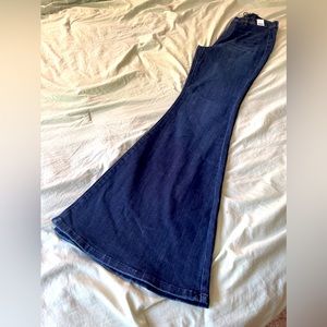 Judy blue pull on super flare NWT size 14